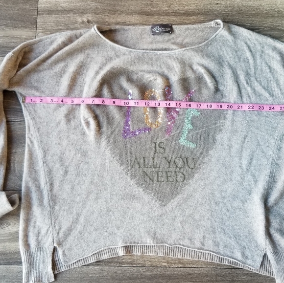 Princess goes Hollywood luxury cashmere - Picture 3 of 12